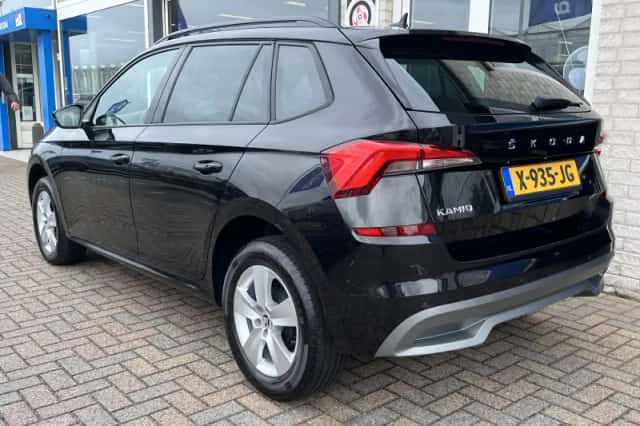 Škoda Kamiq (2023) thumbnail 5