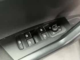 Volkswagen Polo (2023) thumbnail 11