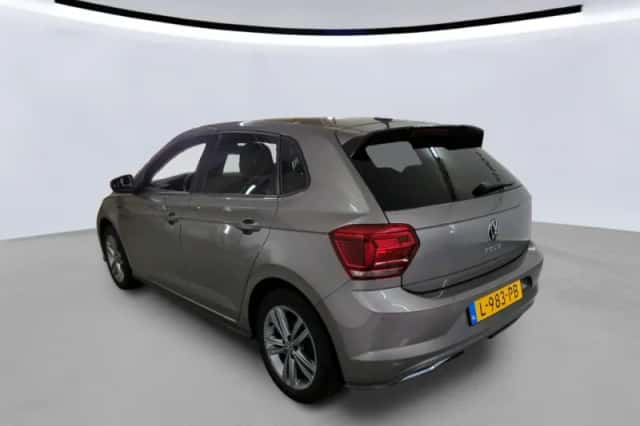 Volkswagen Polo (2021) thumbnail 2