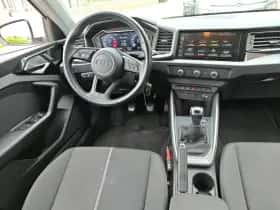 Audi A1 (2023) thumbnail 5