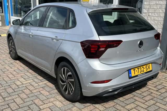 Volkswagen Polo (2023) thumbnail 5