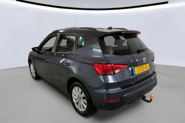 SEAT Arona (2020) thumbnail 2