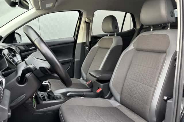 Volkswagen T-Cross (2023) thumbnail 6