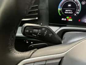 Volkswagen Passat (2025) thumbnail 13