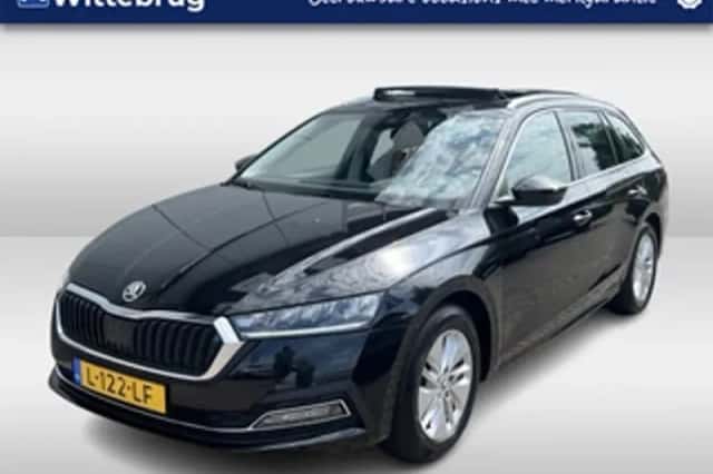 Škoda Octavia (2021) thumbnail 1