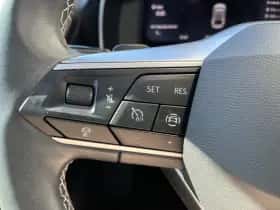 SEAT Leon (2022) thumbnail 14