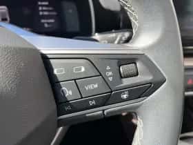 SEAT Leon (2022) thumbnail 15