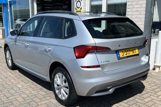 Škoda Kamiq (2020) thumbnail 5