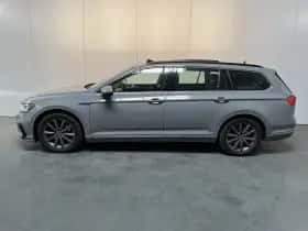 Volkswagen Passat (2022) thumbnail 2