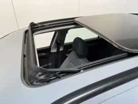 Volkswagen Passat (2022) thumbnail 10