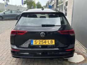 Volkswagen Golf (2023) thumbnail 30