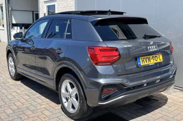 Audi Q2 (2025) thumbnail 2