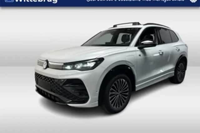 Volkswagen Tiguan (2025) thumbnail 1
