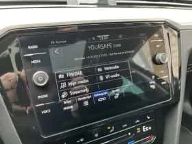Volkswagen Passat (2021) thumbnail 20