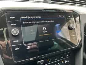 Volkswagen Passat (2021) thumbnail 26