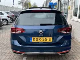 Volkswagen Passat (2021) thumbnail 36