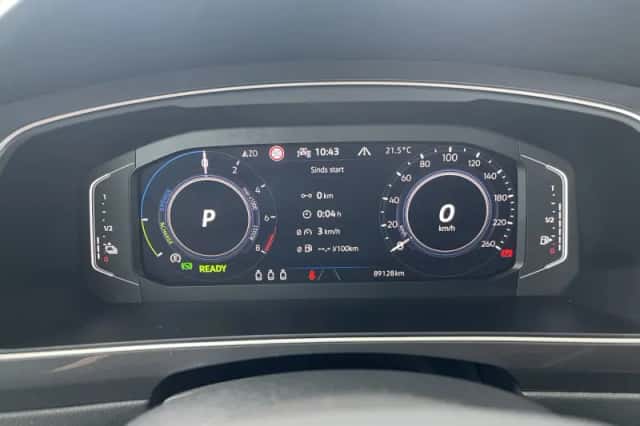 Volkswagen Tiguan (2023) thumbnail 5