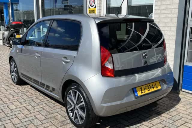SEAT Mii (2019) thumbnail 5