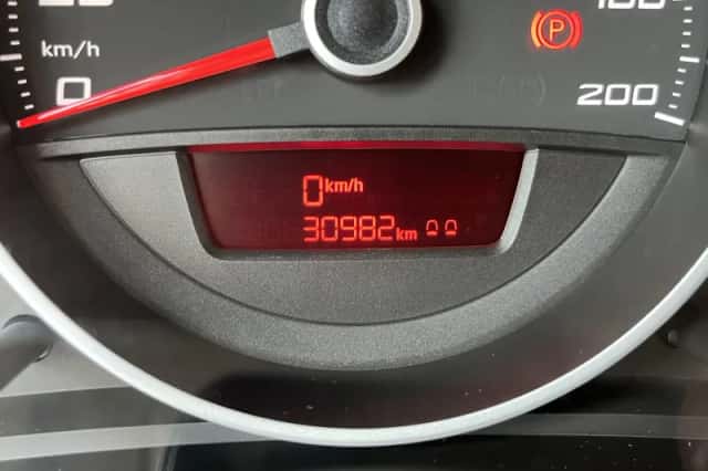 SEAT Mii (2019) thumbnail 6
