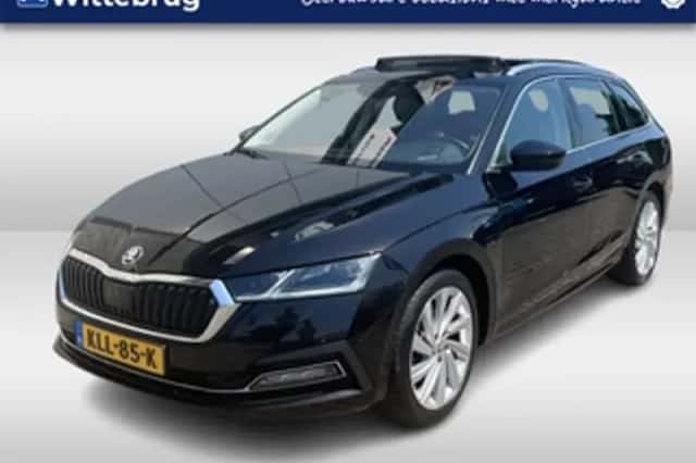 Škoda Octavia (2021) thumbnail 1