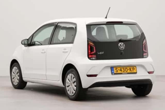 Volkswagen Up! (2023) thumbnail 4