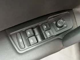 Volkswagen Tiguan (2022) thumbnail 12