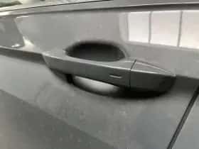 Volkswagen Tiguan (2022) thumbnail 28