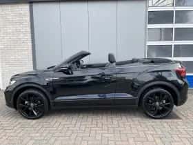 Volkswagen T-Roc (2022) thumbnail 2