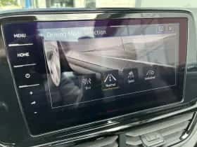 Volkswagen T-Roc (2022) thumbnail 24