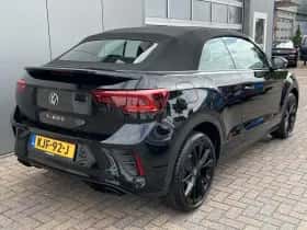 Volkswagen T-Roc (2022) thumbnail 42