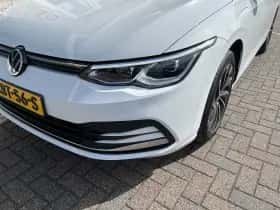 Volkswagen Golf (2021) thumbnail 36