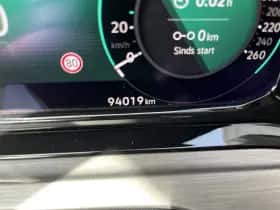 Volkswagen Golf (2021) thumbnail 6