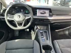 Volkswagen Golf (2021) thumbnail 8