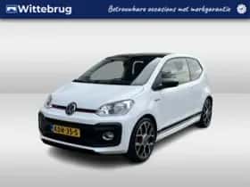 Volkswagen Up! (2021) thumbnail 1