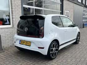 Volkswagen Up! (2021) thumbnail 30