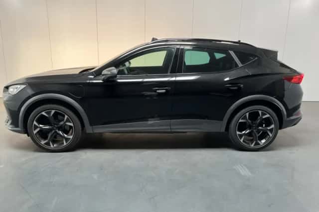 CUPRA Formentor (2023) thumbnail 2