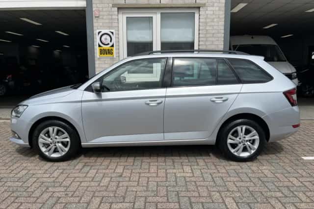 Škoda Fabia (2019) thumbnail 2