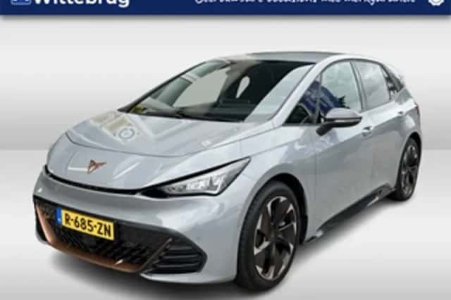 CUPRA Born (2022) thumbnail 1