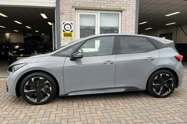 CUPRA Born (2022) thumbnail 2