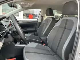 Volkswagen Polo (2022) thumbnail 7
