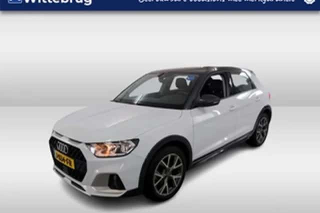 Audi A1 (2020) thumbnail 1