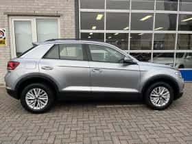 Volkswagen T-Roc (2023) thumbnail 31