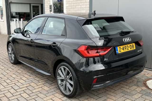 Audi A1 (2024) thumbnail 5