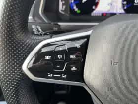 Volkswagen Tiguan (2021) thumbnail 14