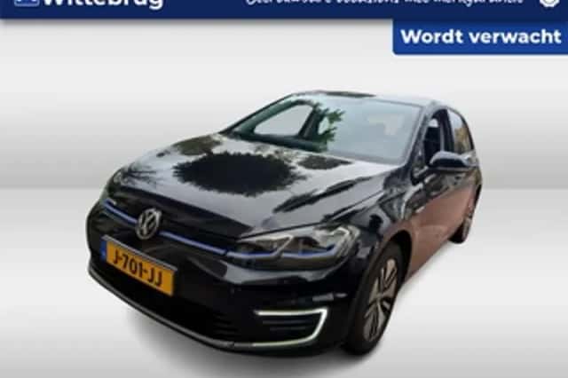 Volkswagen E-Golf (2020) thumbnail 1