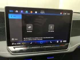 Volkswagen Passat (2025) thumbnail 16