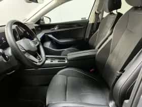 Volkswagen Passat (2025) thumbnail 7