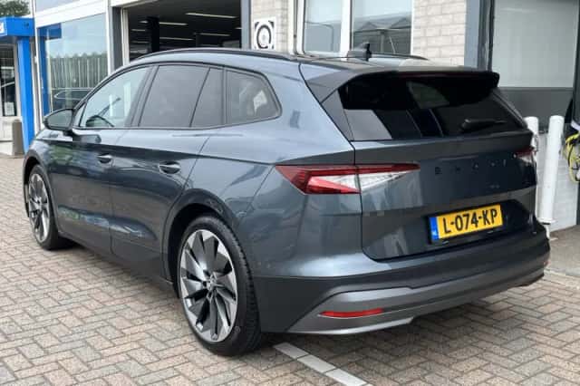 Škoda Enyaq (2021) thumbnail 5