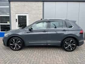 Volkswagen Tiguan (2021) thumbnail 2