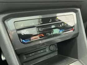 Volkswagen Tiguan (2021) thumbnail 26